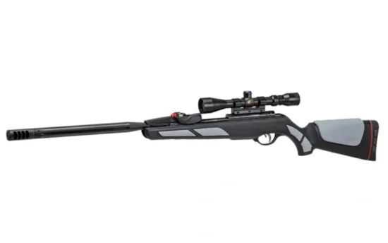 Gamo Viper Pro 4,5 mm luftgevær med kikkertsigte og 10-skuds magasin.