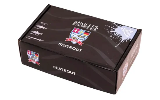 OGP Seatrout Anglers Surprise Box med 15 blandede kystagn og Westin W3 wallet