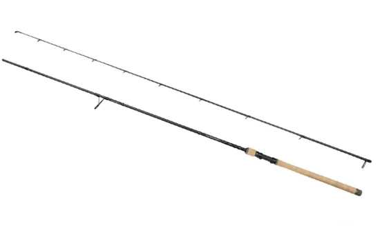 Savage Gear Salmonoid SG2 Medium Game Fiskestang vist i hel længde men delt i 2